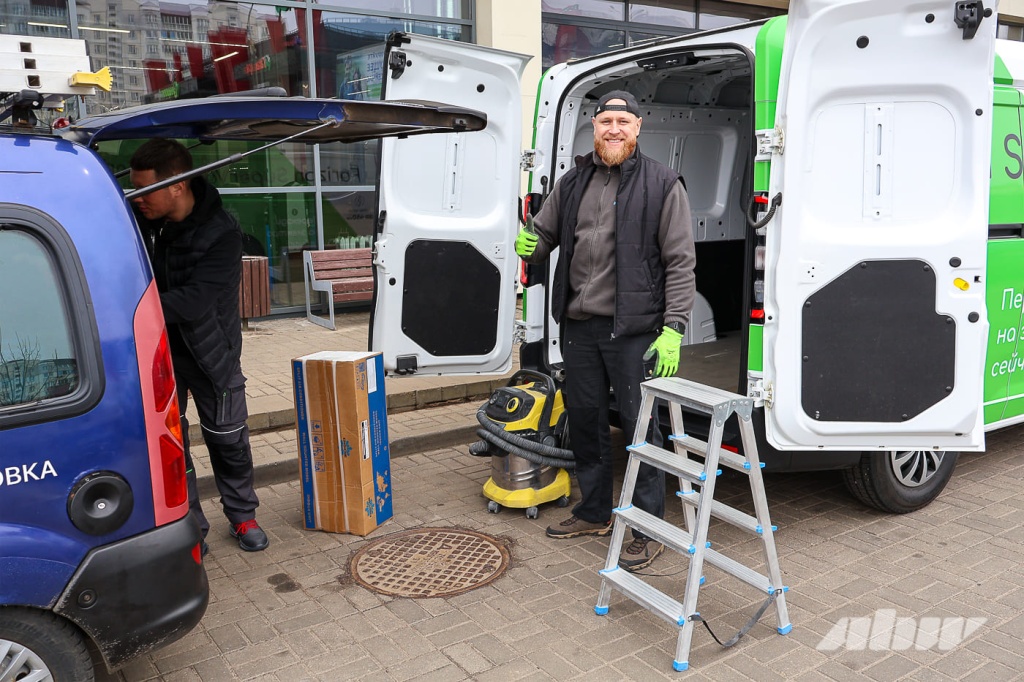 Электрофургон Farizon SuperVan в работе