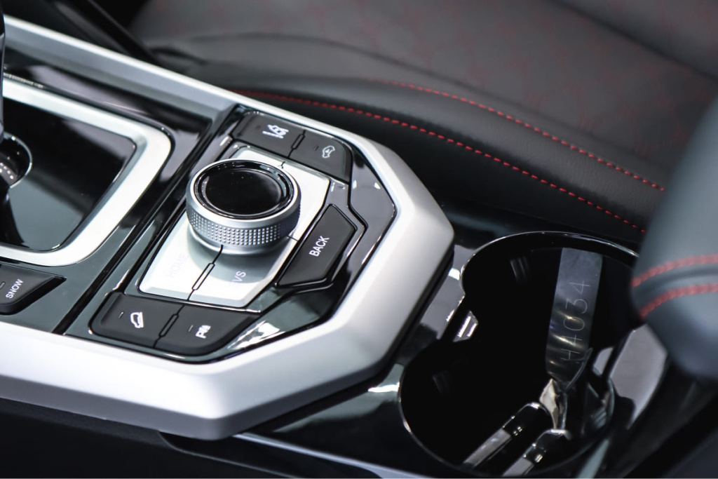 Haima 8s