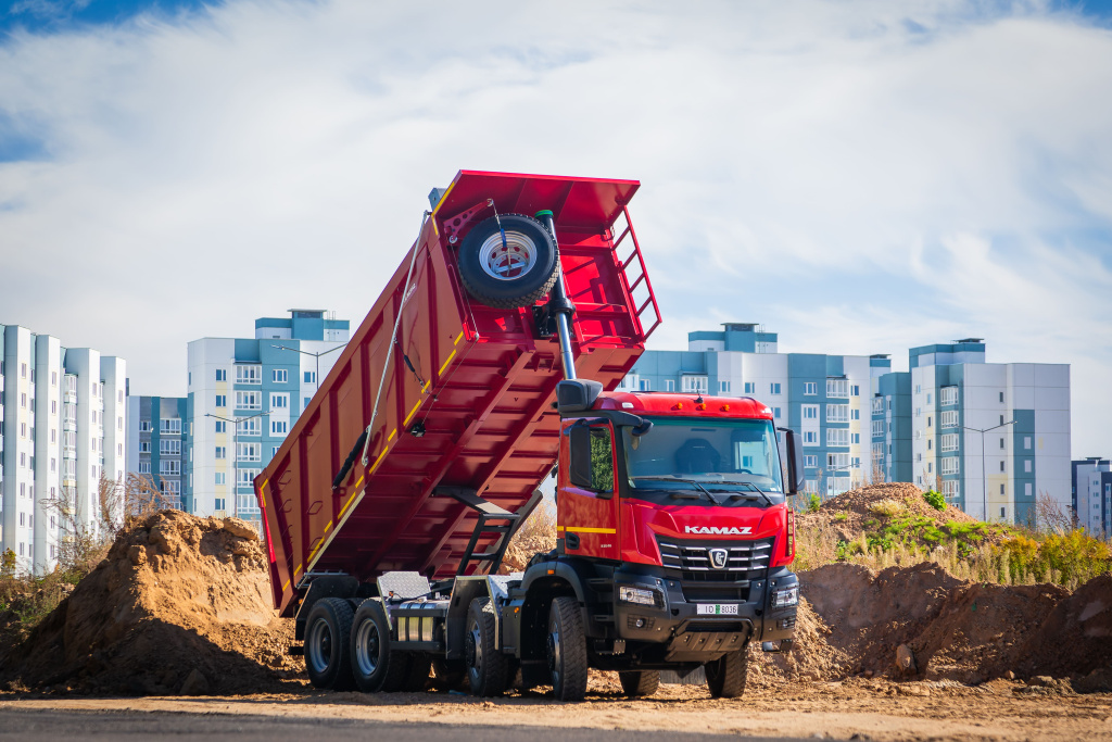 КАМАЗ 65951 для карьерных работ