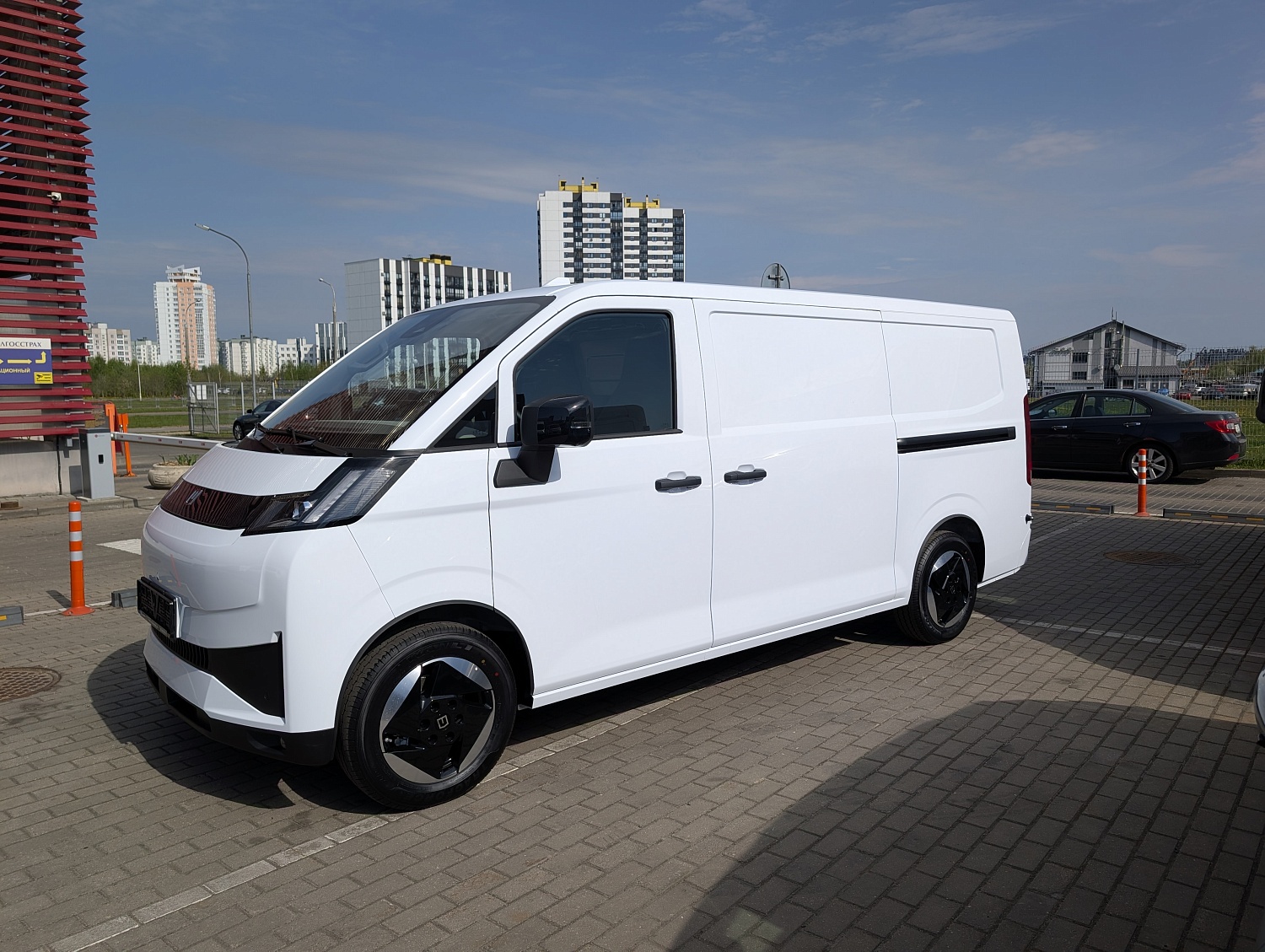 Farizon V7E